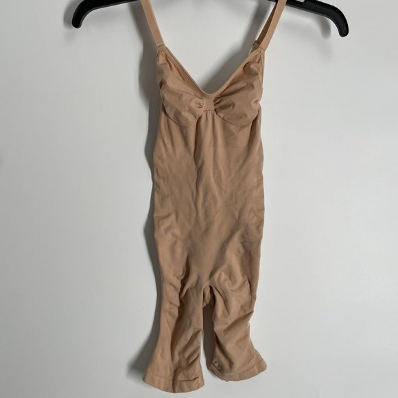 SKIMS Intimates & Sleepwear Skims Sculpting Bodysuit Mid Thigh W